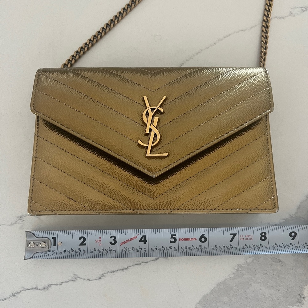 YSL Gold wallet on chain with detachable strap - Picture 14 of 16